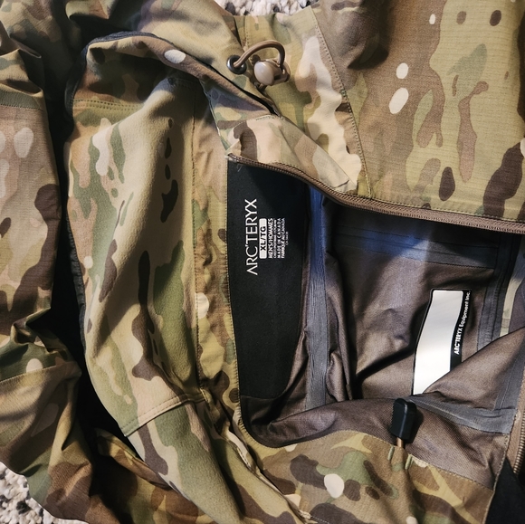 NWOT ARC'TERYX LEAF Men's Half Jacket MultiCam XL - Picture 3 of 4